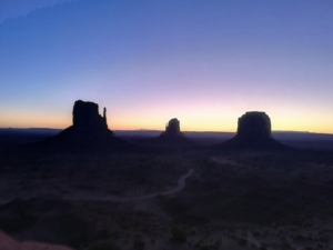 Monument valley tramonto alba